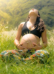 perte blanche grossesse femme enceinte
